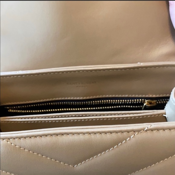 **SOLD** YSL - Saint Laurent Toy Loulou Crossbody Bag - Picture 6 of 8